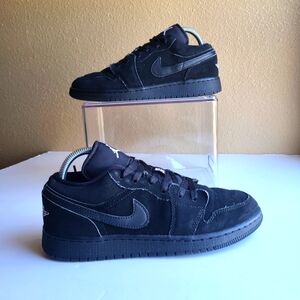 Nike Air Jordan 1 Low 553560019 Black kids Youth size 7Y